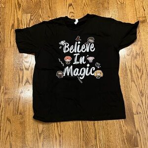 Harry Potter Black 'Believe In Magic' T-Shirt size large 100% cotton